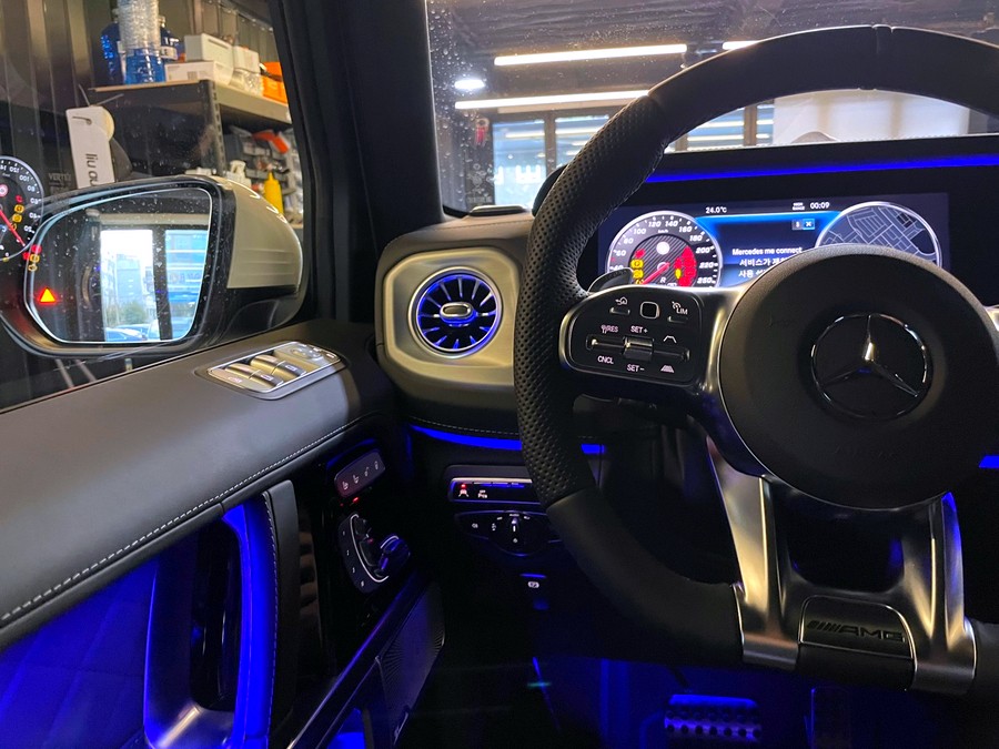 벤츠 G63 AMG 엠비언트 터빈 송풍구 세트. 후석까지 완벽한 엠비언트 송풍구.