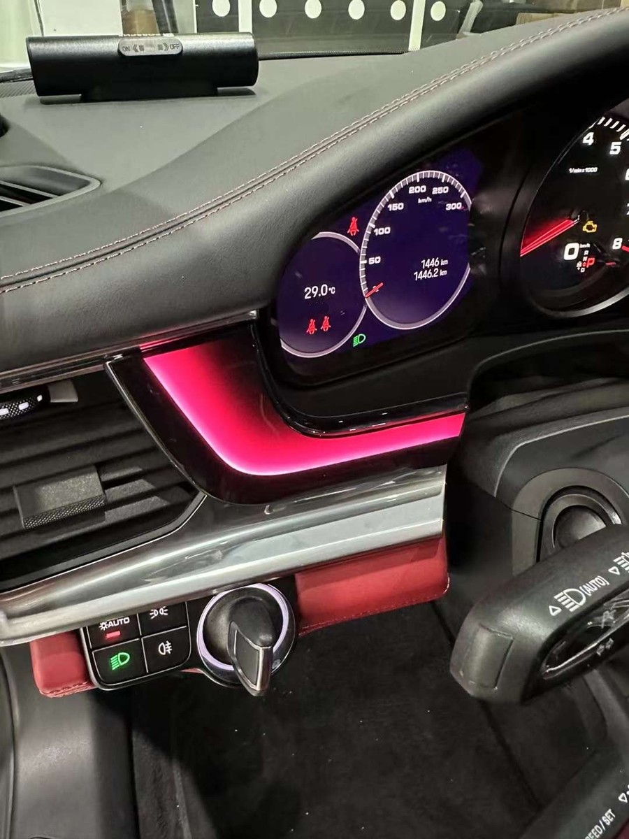 포르쉐 971 파나메라 순정형 액티브 엠비언트 시공.