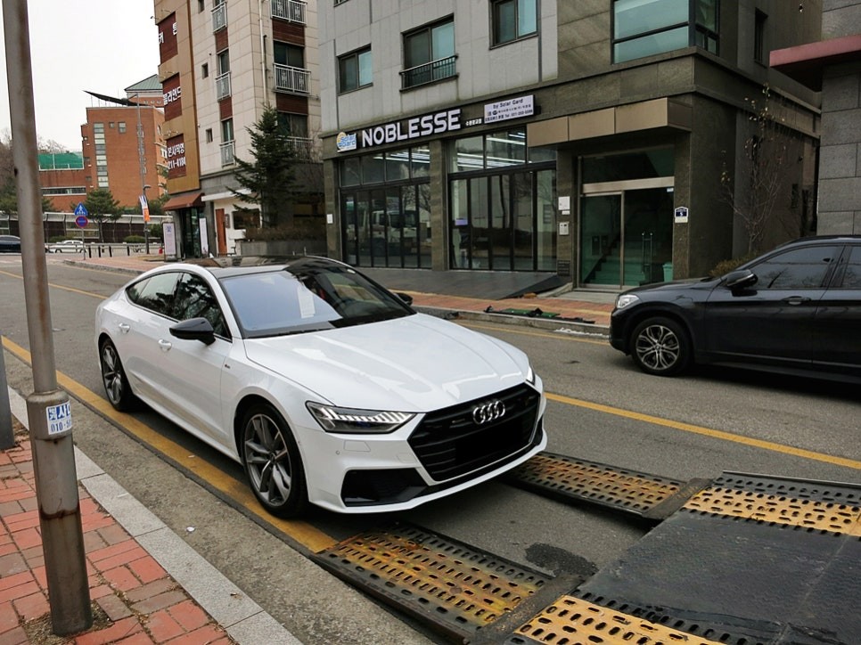 (수원 솔라가드) 아우디 a7 광교 신차패키지 썬팅 유리막코팅 시공 오토리버스 본점