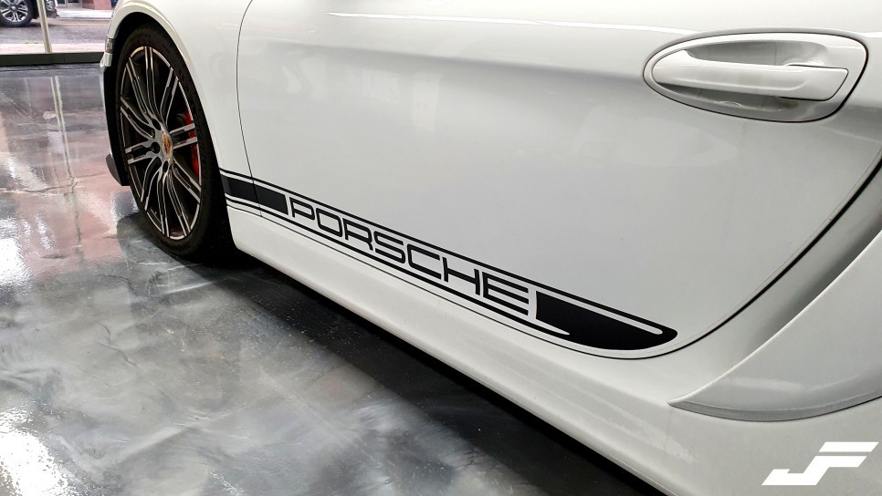 포르쉐 981GTS 포인트데칼 [#화성랩핑#오산랩핑#동탄랩핑#수원랩핑#진팩토리#포르쉐데칼#포르쉐981#981GTS] / 화성 남여울
