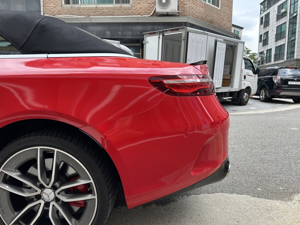 벤츠 AMG E53 까브리올레 전체랩핑, 랩핑제거까지 카이로스 하남본점에서!