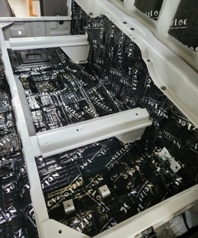 포터 더블캡 자동차 방음으로 소음 개선. / 부산 강서