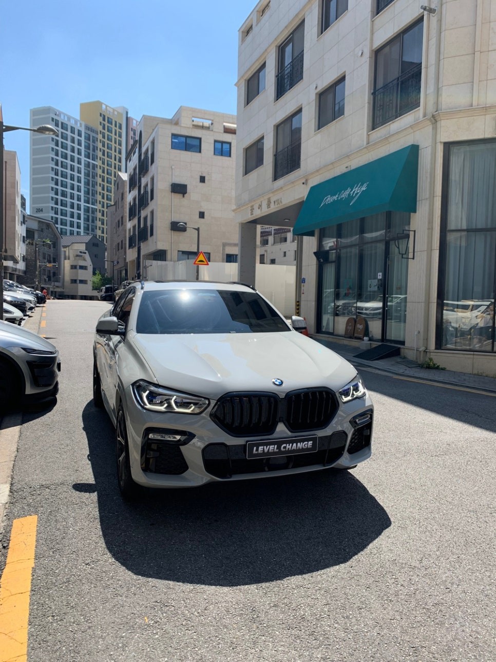 BMW X6 오토벨벳 초크그레이 크레용랩핑시공기 / 서울 중랑구