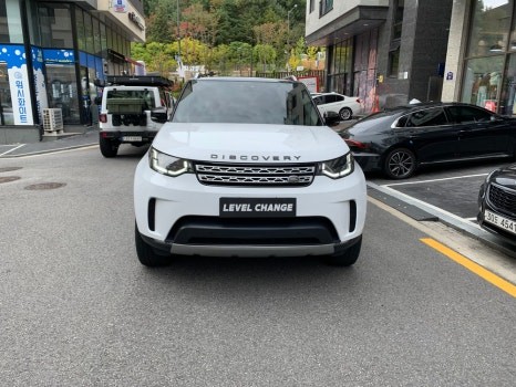 랜드로버 디스커버리 5 에이버리 유광 화이트 전체랩핑 구리랩핑