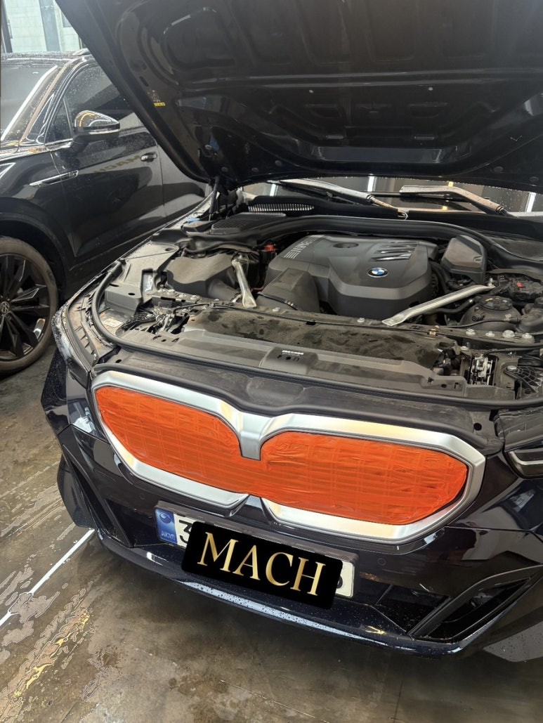 “전면부 분위기 확 바꿔드립니다!– BMW G60 5시리즈 그릴 랩핑 시공기” / 경기 하남