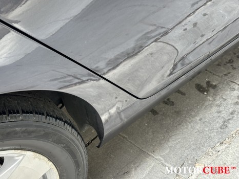 말리부수리 리어 도어 판금 도색으로 깨끗하게 / 마포구 성산동