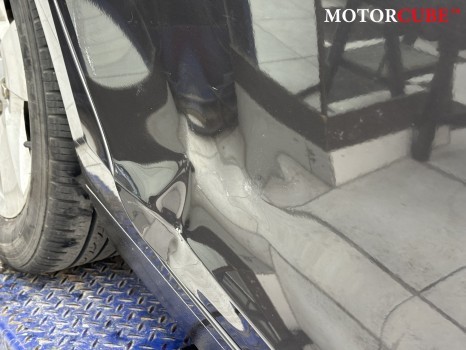 말리부수리 리어 도어 판금 도색으로 깨끗하게 / 마포구 성산동