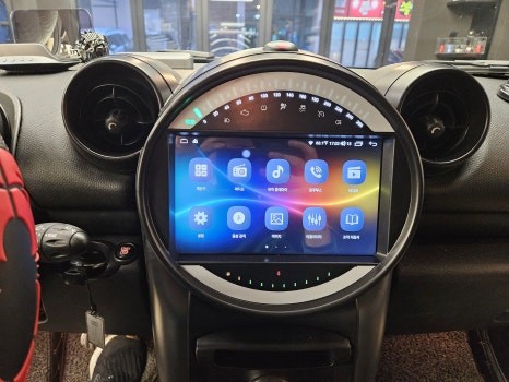 요즘 다~한다는 안드로이드올인원! 미니쿠퍼 안드로이드올인원 시공 오토갤러리에선 완전 가능이지~!