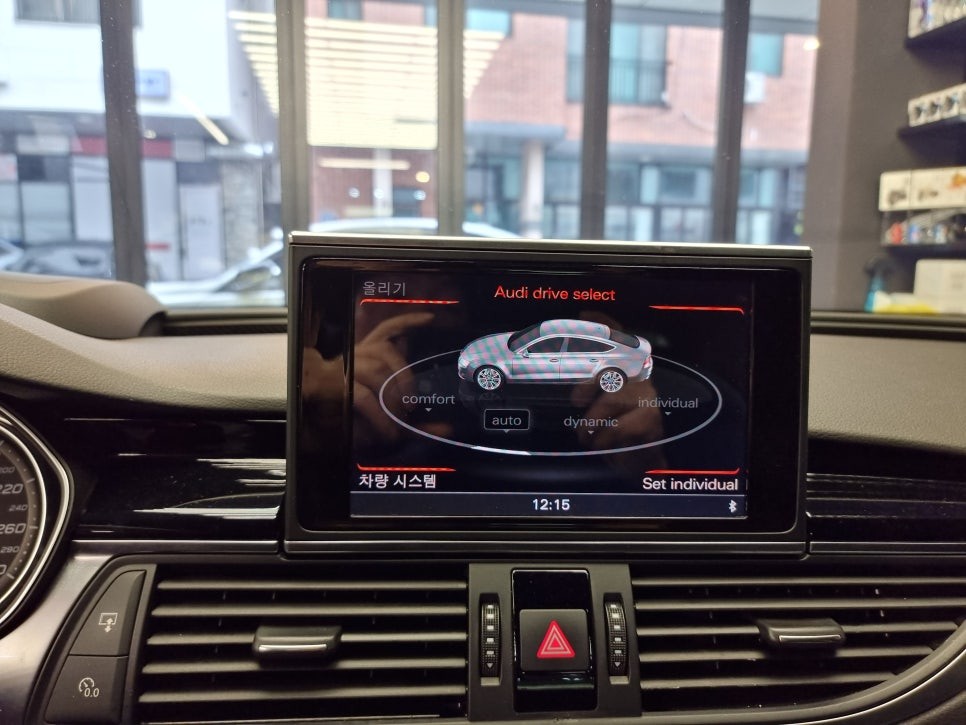 아우디 준대형 쿠페 세단 RS7 10.25인치 안드로이드 올인원 설치.-국산차 수입차 안드로이드 장착전문점 오토갤러리-