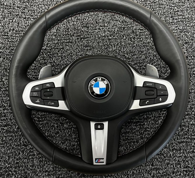 [BMW] 카본, 가죽 커스텀 G바디 M핸들, M스티어링 핸들 / 충청 금산