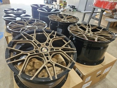 [WHEEL] 단 하나뿐인 휠, 차량별 맞춤 단조 911·머스탱·파나메라 전용 커스텀 오더메이드! / 충청 금산