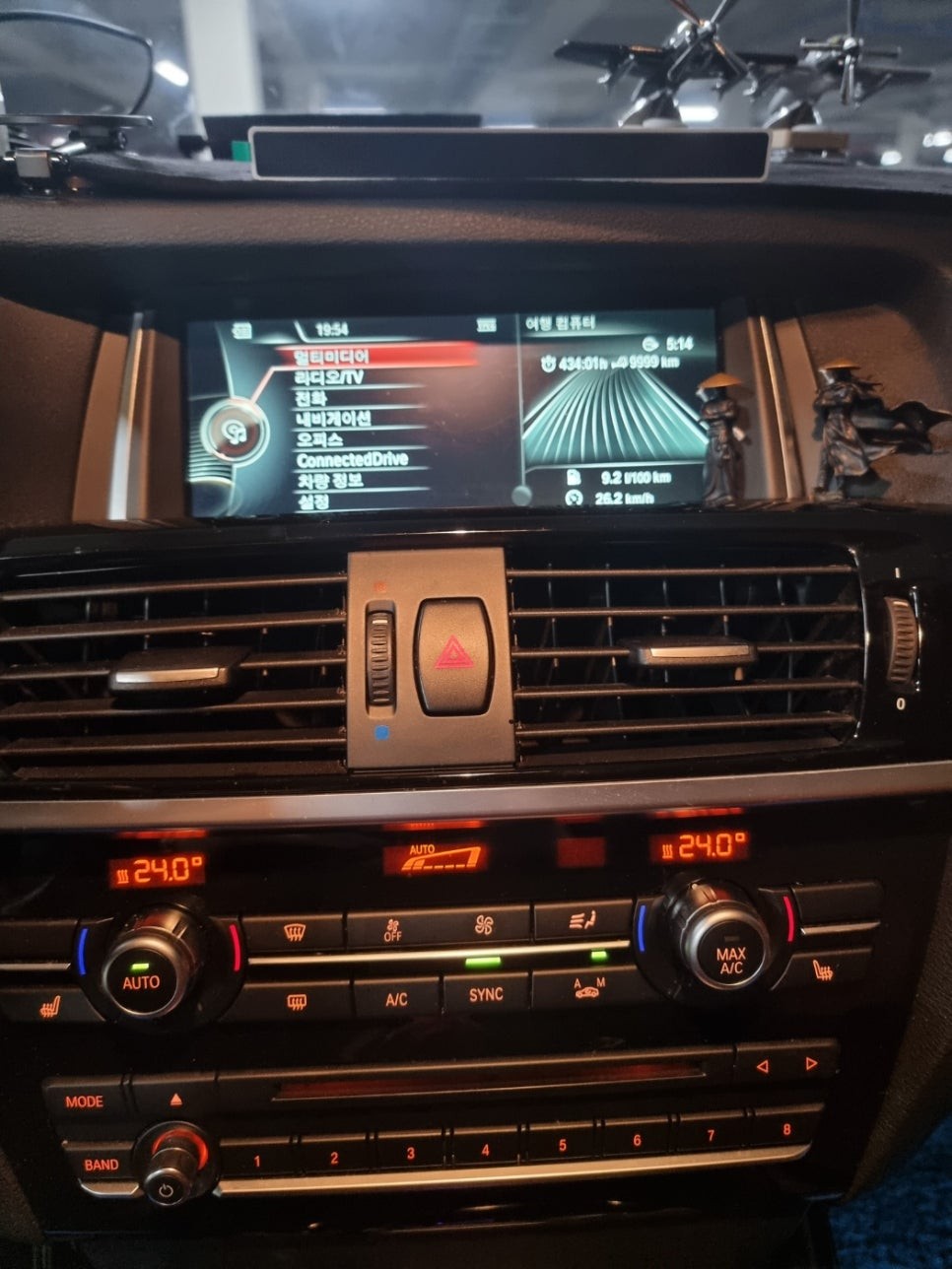 부산 BMW F25 X3 12.3인치 안드로이드올인원 디지털계기판 2종패키지 시공 미스터커스텀