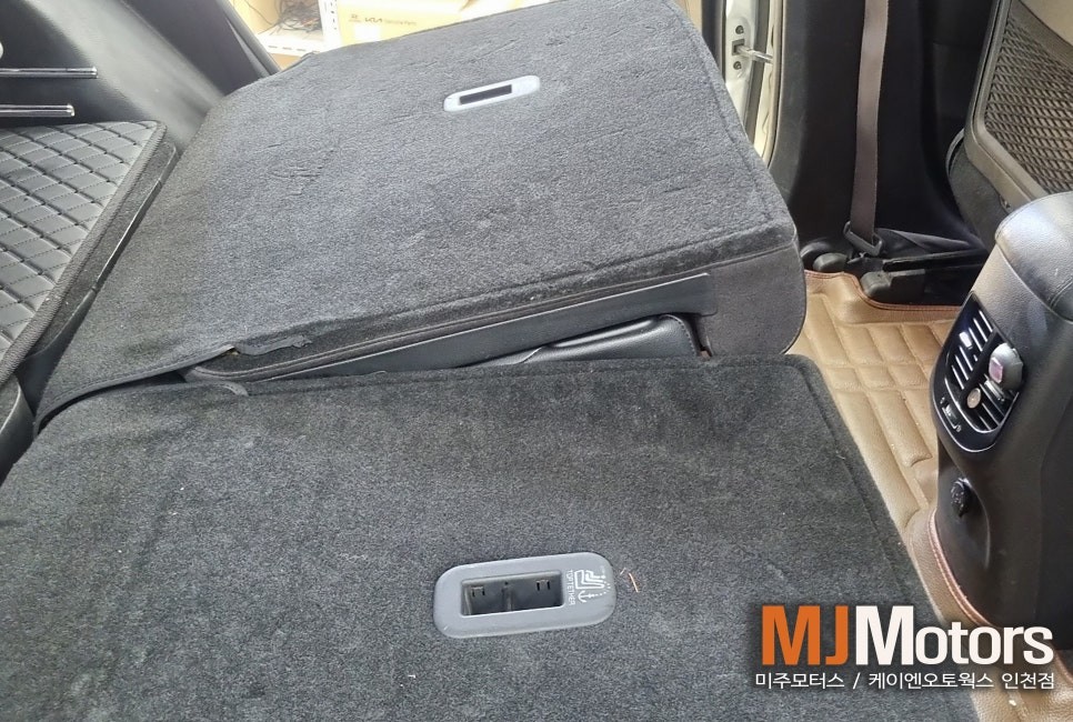 카렌스 자동차 캠핑 차량 개조 작업 / 2열 시트 평탄화, 트렁크 식빵등 시공 / 인천, 미추홀 주안동