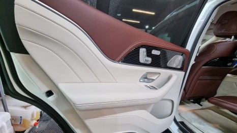 평택가죽코팅 벤츠 gls600 마이바흐 가죽관리 쉽게 하세요 / 경기 평택