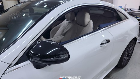 벤츠 E300 쿠페 크롬죽이기 루프스킨 사이드미러 랩핑
