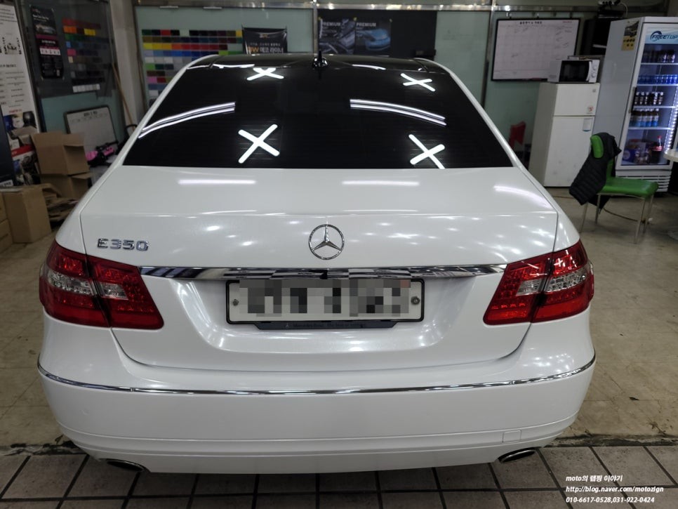 일산 벤츠 2011년 e350 다이아몬든 화이트 전체랩핑 + 블락포디 DITTO 측면 썬팅