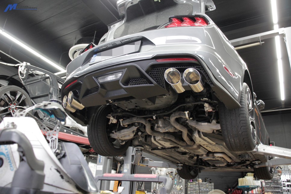 [포드 머스탱 2.3T 에코 부스트] 쉘비 GT500 스타일 바디킷 + 캘리퍼 도색 + 커스텀 가변 배기 / 포드 / 머스탱 / 부산 기장군