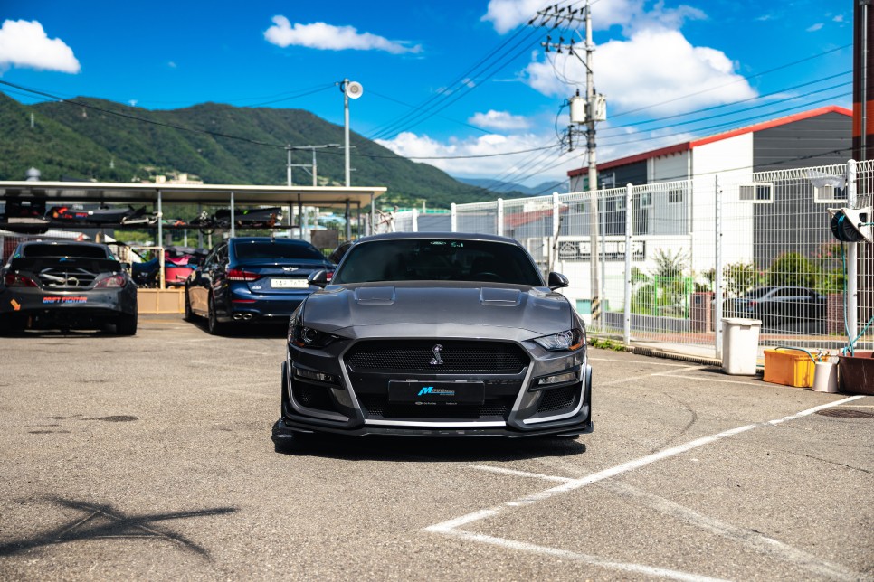 [포드 머스탱 2.3T 에코 부스트] 쉘비 GT500 스타일 바디킷 + 캘리퍼 도색 + 커스텀 가변 배기 / 포드 / 머스탱 / 부산 기장군