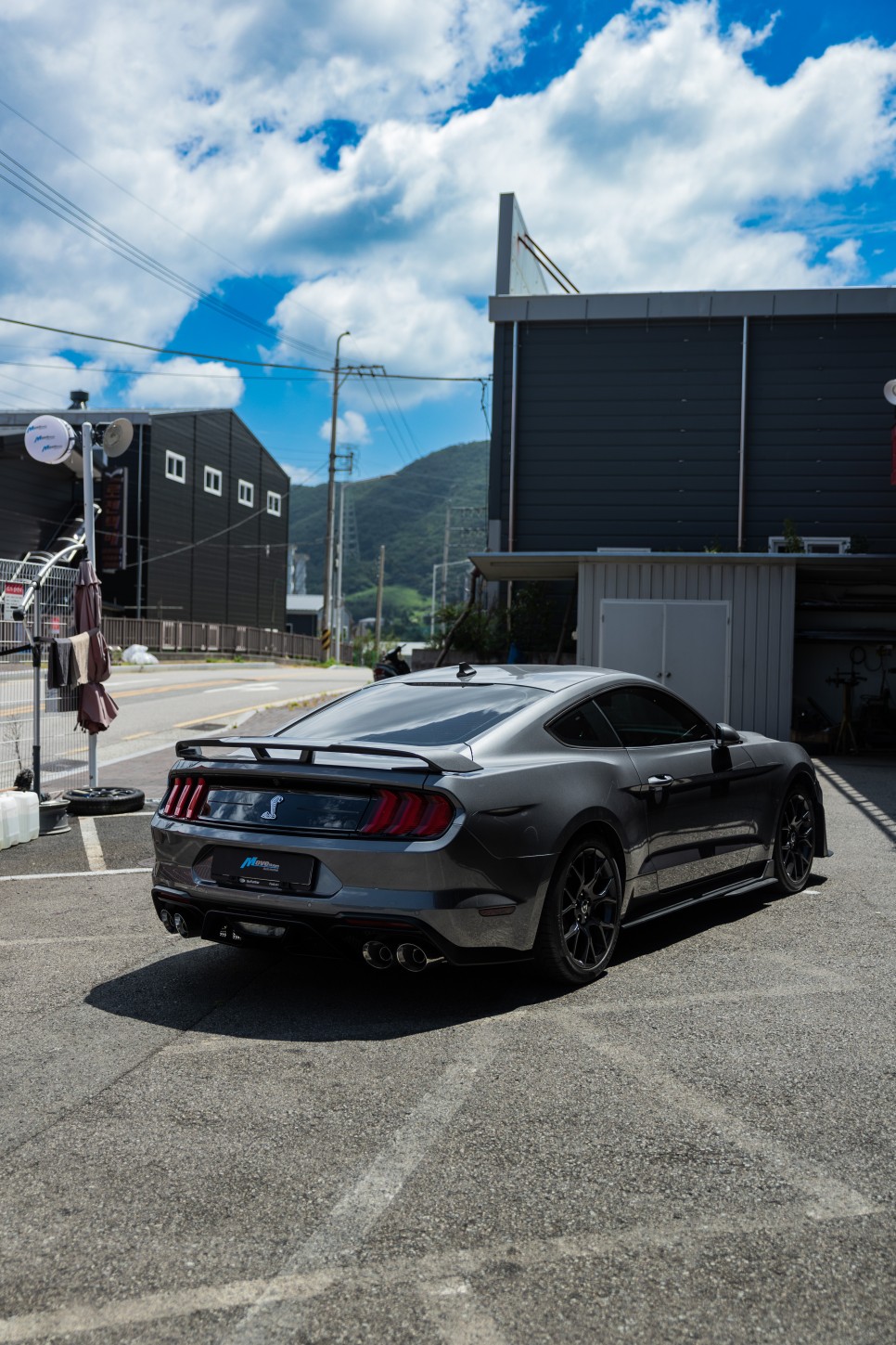 [포드 머스탱 2.3T 에코 부스트] 쉘비 GT500 스타일 바디킷 + 캘리퍼 도색 + 커스텀 가변 배기 / 포드 / 머스탱 / 부산 기장군