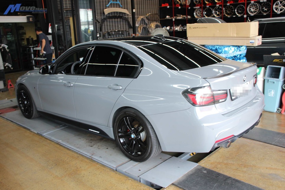 [BMW F30 320i] 카본 리어 스포일러 장착 / 부산 수입차 바디킷 장착점 무브모터스 / 부산 기장군