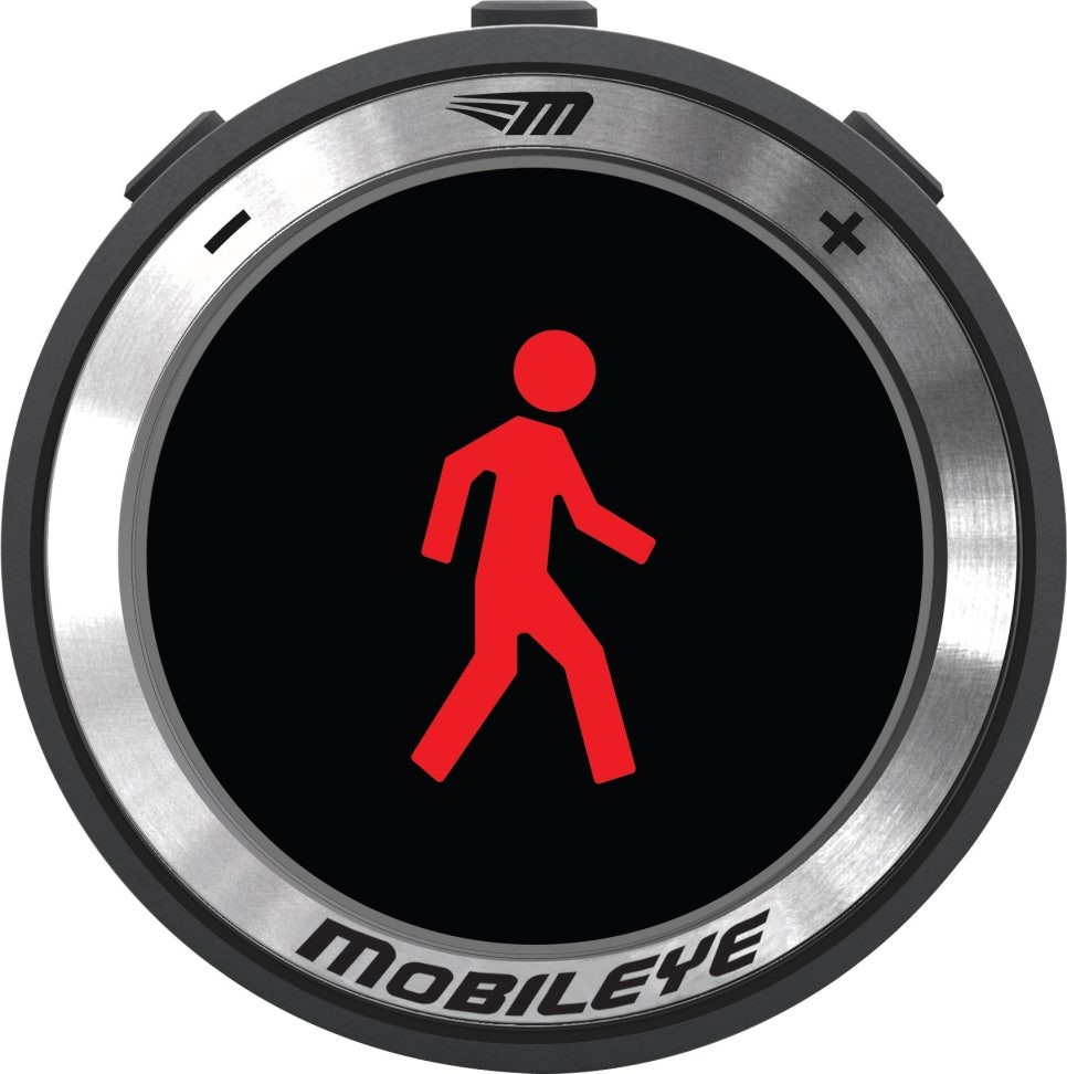 전 세계 독보적인 첨단 운전자 지원시스템 &quot;MOBILEYE630&quot; 아우디A6 차량 장착.