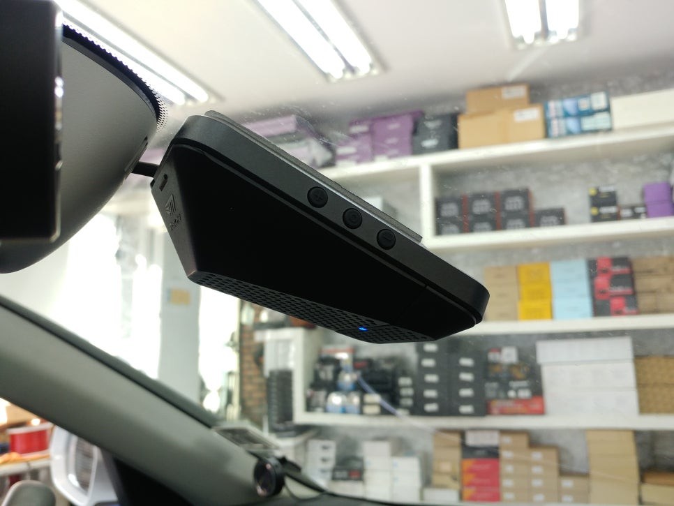 전 세계 독보적인 첨단 운전자 지원시스템 &quot;MOBILEYE630&quot; 아우디A6 차량 장착.