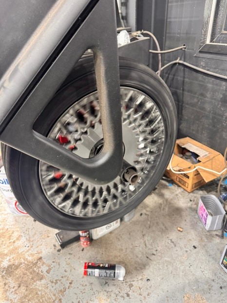 [전주 휠복원/휠수리 첨단타이어] 현대 제네시스 G90 순정 18인치 도장휠⇨19인치 순정 불판휠(복원휠)+콘티넨탈 타이어 전주인치업튜닝,휠튜닝,커스텀휠복원,휠크랙수리,휠타이어 / 전주