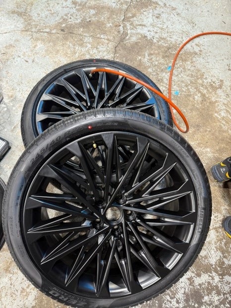 [전주 휠복원/수리 첨단타이어] 현대 그랜저 GN7 순정 20인치 컷팅휠⇨블랙 반무광 휠도색 김제익산군산휠복원,대전천안휠복원,광주휠복원,충북충남휠복원,서천대천휠복원,여수목포휠복원 / 전주