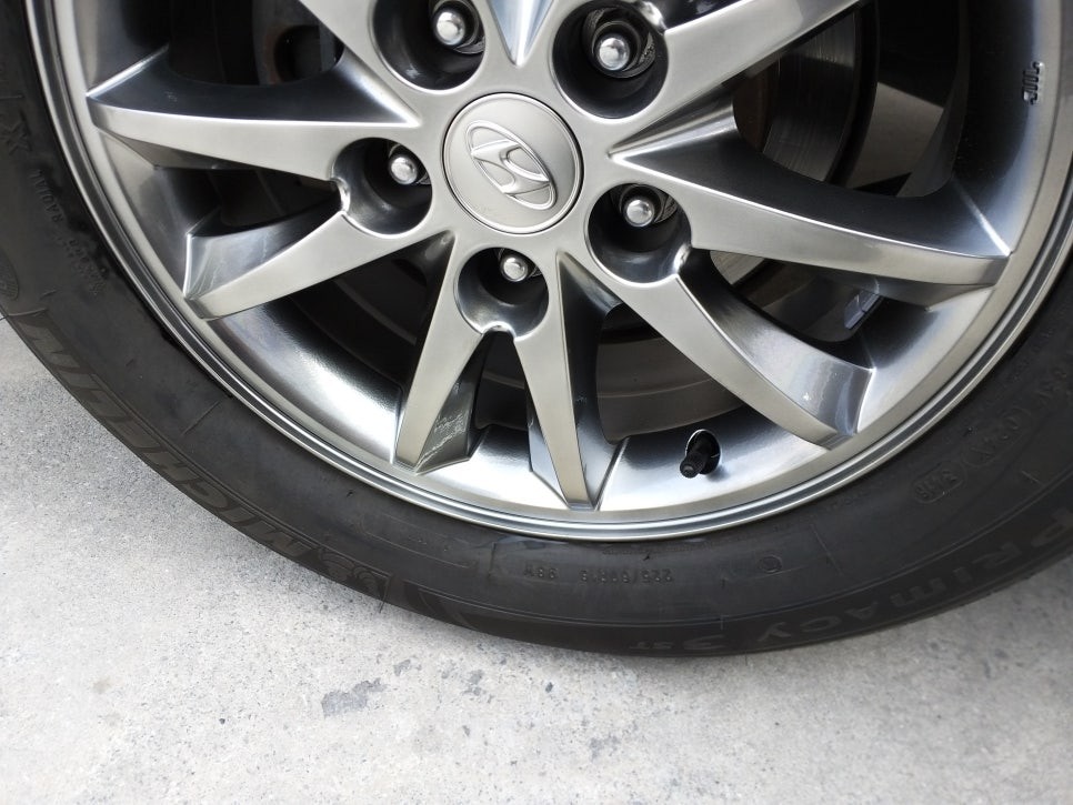 블랙크롬휠복원/ 전주 휠복원/ 전북휠복원/ 전주 휠수리/ 전주 휠도색/ 전주 휠용접/전주 휠깨짐/ 그랜져TG 16인 블랙크롬휠복원 장착후기 / 전주