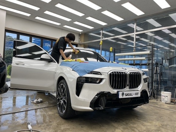 경기남부 / 강남 시인성 좋은 윈드쉴드 필름 시공점  [BMW X7] / 경기 안성 원곡 / 평택.오산.안성