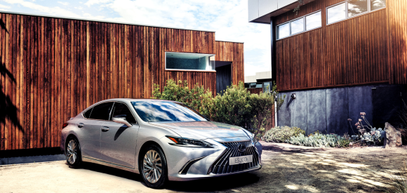 렉서스 ES300h 스포츠 디자인 패키지 150대 한정판 판매,가격정보 / 안성, 평택, 오산