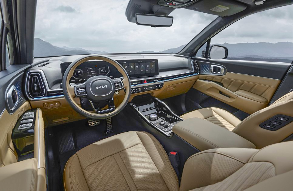 국산 SUV 서열 싸움, 현대 신형 싼타페에 맞서는 기아 신형 쏘렌토 / 하남, 강동, 송파