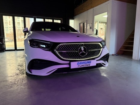 W214 E클래스 자동차 검사시에도 문제없는 순정 코닉글로우 그릴 시공 / 천안시 동남구