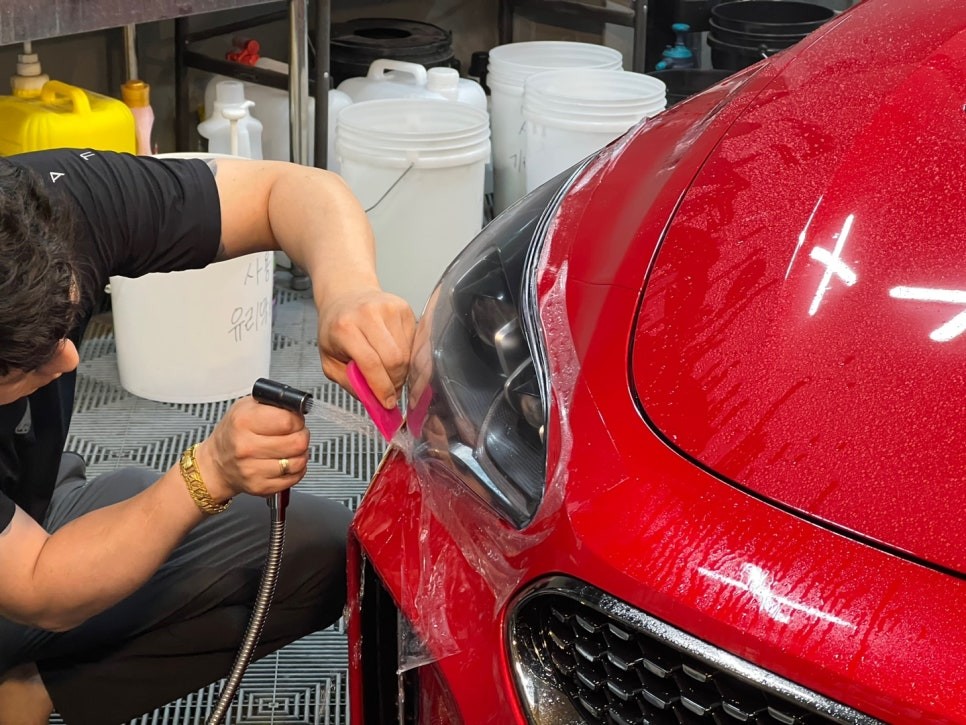 강렬한 레드 컬러의 매력! 내가 갖고 싶은 빨간 가방과 고객님들과의 에피소드