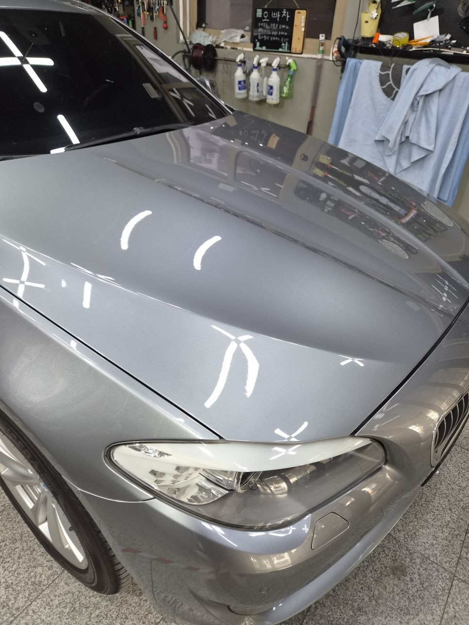 BMW F10 12.3인치 카플레이 안드오토용 리눅스모니터와 순정형 후방카메라 장착 부산경남 안드로이드 올인원 전문장착점 오빠차