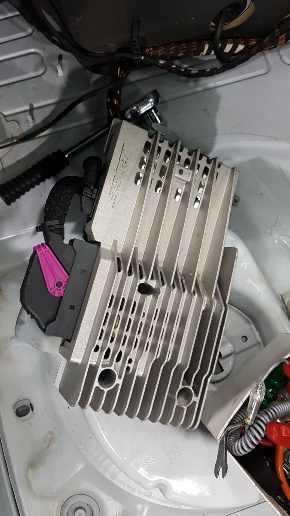 오빠차 아우디tts 무출->자출 배선 개조 클라이드 코리아 안드로이드 올인원 설치