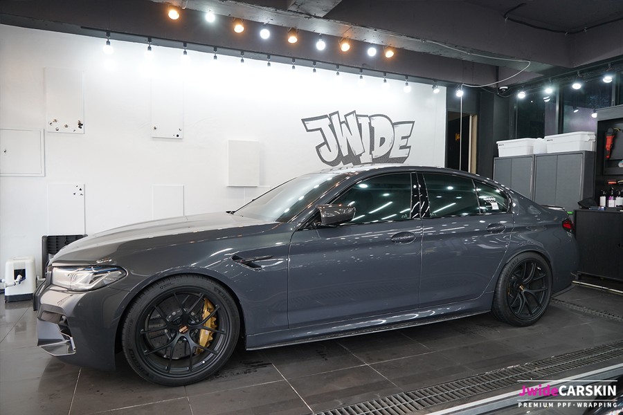 수원(광교) BMW 전체 랩핑 전문! 사틴 화이트 알루미늄 컬러랩핑 / 3M 랩핑지로 M5 튜닝 / 구로동