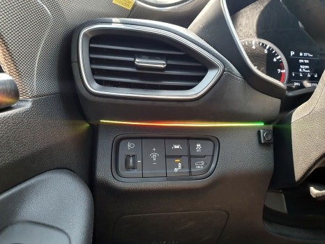 [ 브로모터스 ] 현대 싼타페 TM 19년식 앰비언트 라이트 시공으로 세련된 실내로 드레스업하기!!! / 경남 거제, 통영, 창원