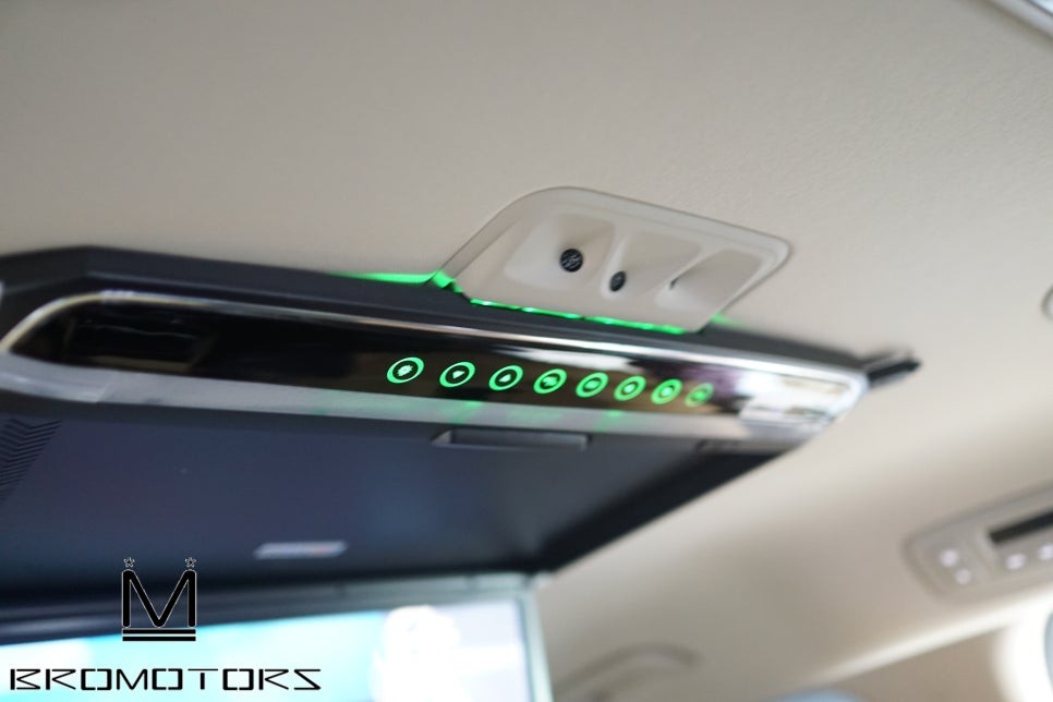 [4세대카니발 티비카 천정모니터] 아이들이 즐거운 드라이빙을 즐길 수 있어요~ / 경남 거제, 통영, 창원