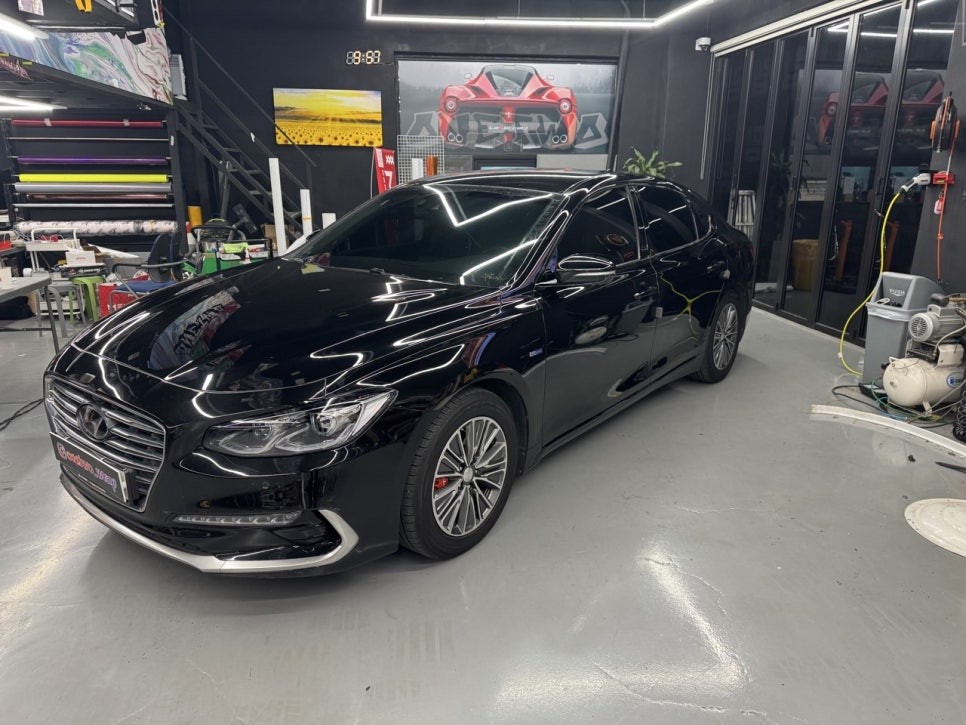 현대 그랜저 크롬죽이기 포인트 랩핑 블랙의 블랙으로 흑간지 / 경기 안산