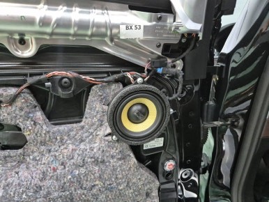 BMW G12 740Ld 회오리 풀 커버 앰비언트 시공과 스피커 튜닝으로 프리미엄 감성 차량 만들기