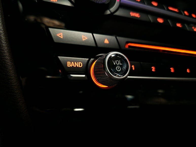 대구 오디쎄이 BMW 크리스탈 기어봉 아이드라이브 스타트버튼 볼륨 에어컨 카오디오