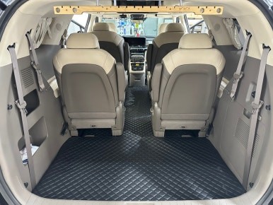 대전 KA4 카니발 하이리무진 11자통합레일 / 대전 서구