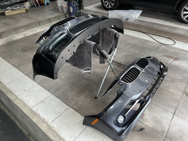 BMW F30 320d M3룩 앞범퍼와 프론트립까지 스포티한 변신