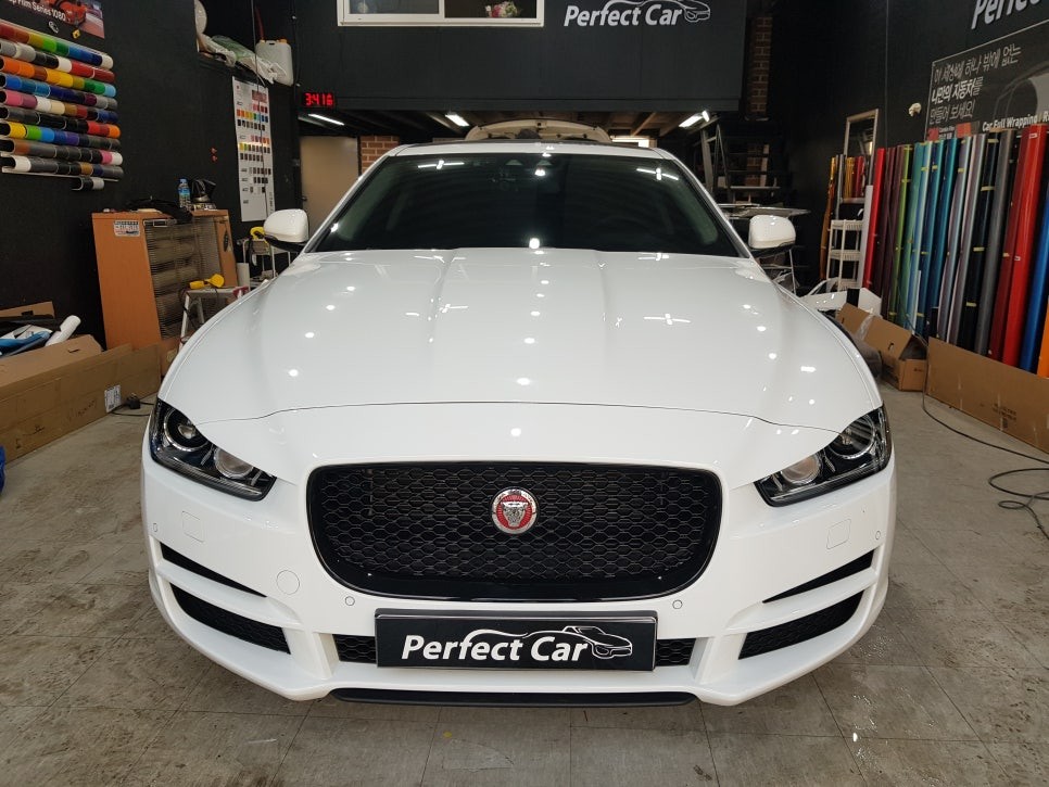 광명,시흥,인천,부천,안산,안양,배곧,목감,오이도 생활보호 라이트 PPE 필름시공 잘하는곳! 퍼팩트한시공을 퍼펙트카에서 받으세요! 재규어XE 라이트PPF 시공 / 경기 시흥