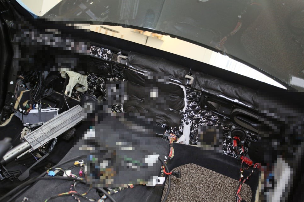 bmw 3gt 크레파스 실내냄새 