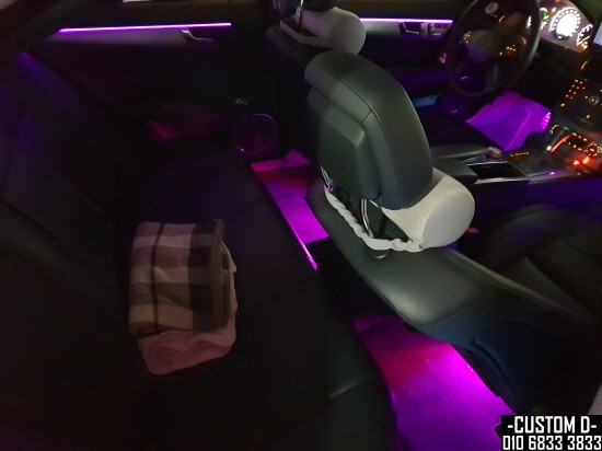 W204 벤츠 C클래스 C220 CDI 64색 가변 엠비언트 무드등 LED실내등 튜닝 후기! / 인천 남동구