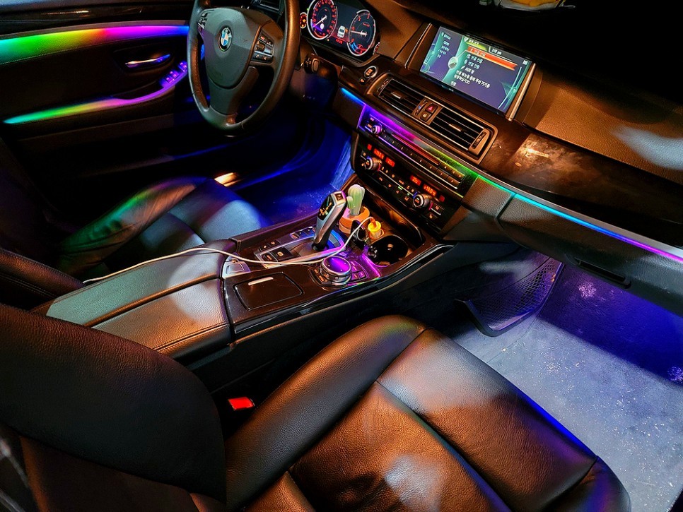 F10 520D 528i 5시리즈 엠비언트 광량업 DMX 무빙 무드등 튜닝 / 인천 남동구