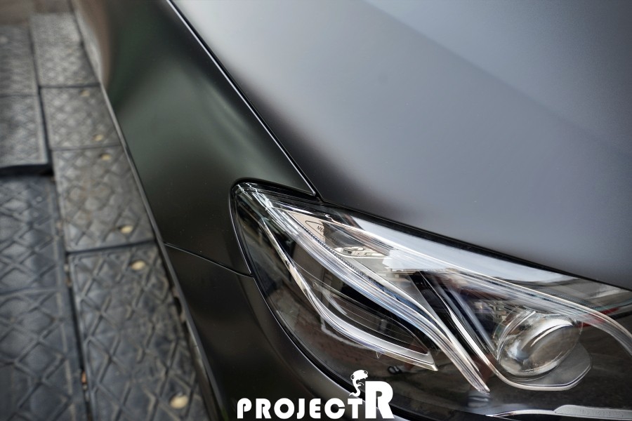 벤츠 E클래스 E220d 쿠페 사틴블랙 전체 랩핑, 인천 부천 자동차 랩핑 전문점 프로젝트R / 부천 원미구 상동
