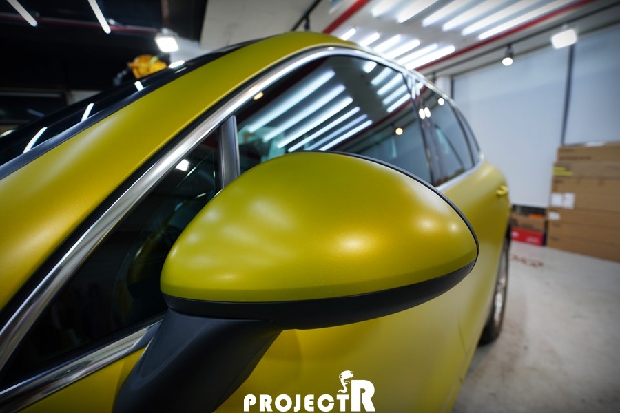 포르쉐 카이엔 3M1080 사틴비터옐로우 / 부천 원미구 상동